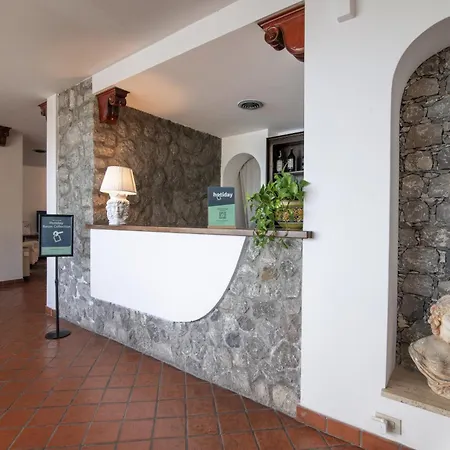 Hotiday Baia 酒店 陶尔米纳