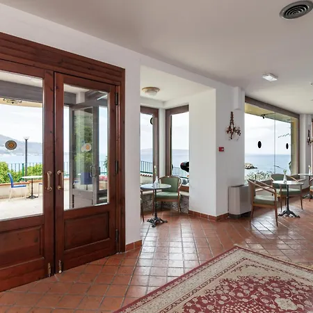 Hotel Hotiday Baia Taormina