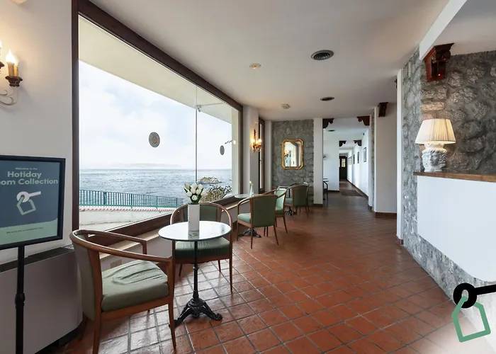 Hotiday Baia 酒店 4*