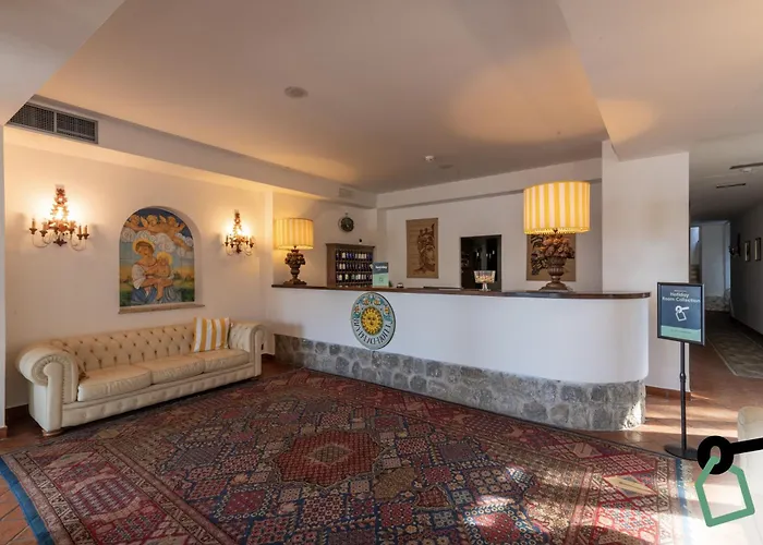 酒店 Hotiday Baia 陶尔米纳